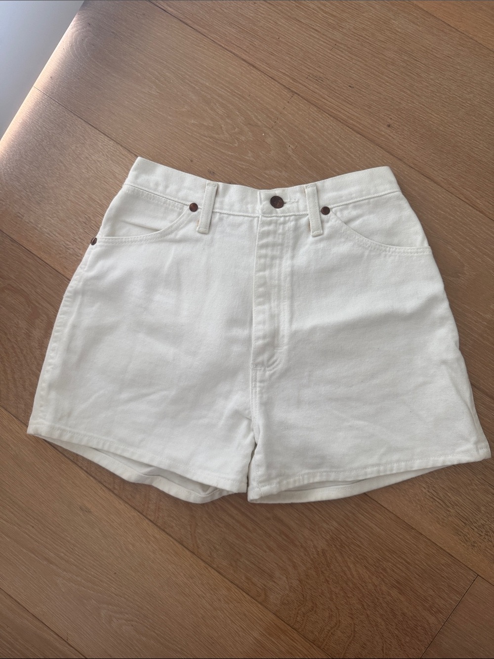 100% cotton vintage wrangler White Women's Denim Shorts